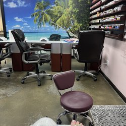 Unique Nails - Pedicure