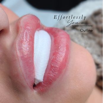 Effortlessly You - Outline lip blush - Permanent Makeup Near Me - Eau Claire, Wisconsin