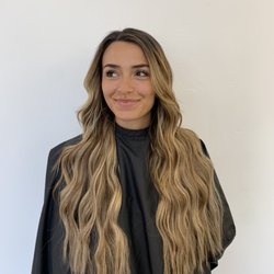 Delaney Dip Hair - Two rows of hand-tied extensions with a dimensional blonde color
