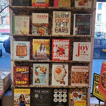 Barnes & Noble - Bookstores Near Me - Brooklyn, New York