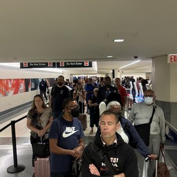 TSA Checkpoint - Chicago Midway Airport - The LONG line waiting for TSA to urgently open - Airport Terminals Near Me - Chicago, Illinois TSA Checkpoint - Chicago Midway Airport - The LONG line waiting for TSA to urgently open - Airport Terminals Near Me - Chicago, Illinois