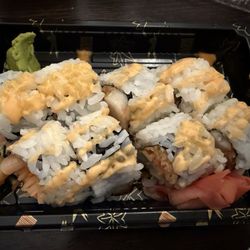 Quickway Japanese Hibachi - Spicy crab and shrimp roll