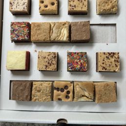 18 Brownies w/ one Red Velvet missing 18 Brownies w/ one Red Velvet missing