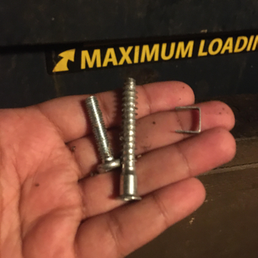 Two screws I found on the road by the trash area plus a staple. I threw them away before they puncture someone else's tire. Two screws I found on the road by the trash area plus a staple. I threw them away before they puncture someone else's tire.