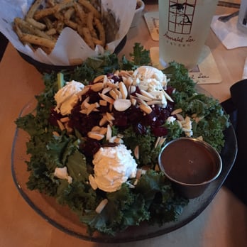 Annabel Lee Tavern - Sweet beet salad - Pubs Near Me - Baltimore, Maryland