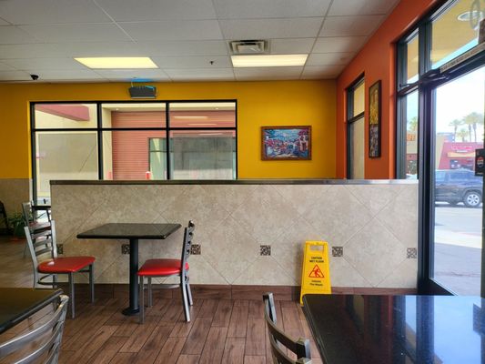 Roberto's Taco Shop Harmon Square by null