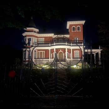 Stephen King's House - Landmarks & Historical Buildings Near Me - Bangor, Maine Stephen King's House - Landmarks & Historical Buildings Near Me - Bangor, Maine