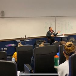 Extraordinary Change Hypnosis - Working with a D1 Womans lacrosse team on Mental Skills coaching. It enhances the way athletes perform exponentially.