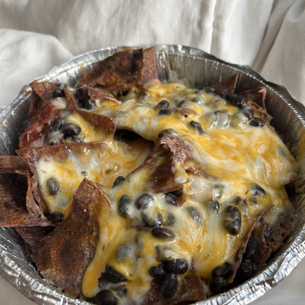 Dos Coyotes Border Cafe - Santa Fe Nachos - Mexican Near Me - Sacramento, California Dos Coyotes Border Cafe - Santa Fe Nachos - Mexican Near Me - Sacramento, California