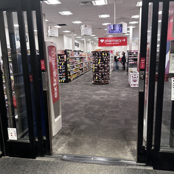CVS PHARMACY - Updated December 2025 - 33 Photos & 63 Reviews - 500 ...