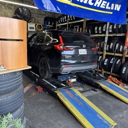 El Camino Tires - Hankook kinergy