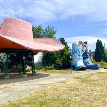Hat n' Boots - Hat n' Boots - Landmarks & Historical Buildings Near Me - Seattle, Washington