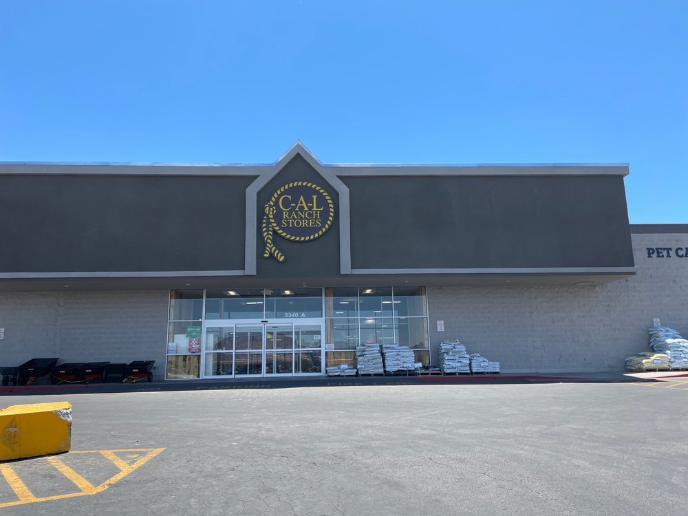 CAL RANCH STORES Updated September 2024 3340 E Andy Devine, Kingman, Arizona Livestock