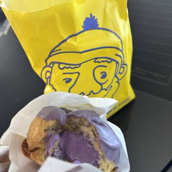 Beard Papa’s - The inside of the ube cream puff - Desserts Near Me - Pasadena, California