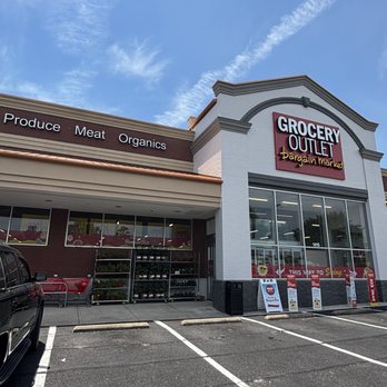 Grocery Outlet - Cedar Road storefront - Grocery Near Me - Chesapeake, Virginia Grocery Outlet - Cedar Road storefront - Grocery Near Me - Chesapeake, Virginia