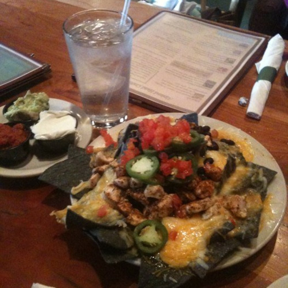 Upland Brewing Co. Bloomington Brewpub - Nachos with spicy chicken - Brewpubs Near Me - Bloomington, Indiana Upland Brewing Co. Bloomington Brewpub - Nachos with spicy chicken - Brewpubs Near Me - Bloomington, Indiana