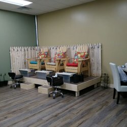Jewlz Beyond Hair - Pedicure Unit