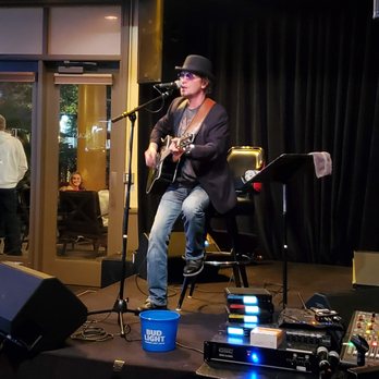 Piazza Lounge - Michael Grimm - Lounges Near Me - Las Vegas, Nevada Piazza Lounge - Michael Grimm - Lounges Near Me - Las Vegas, Nevada