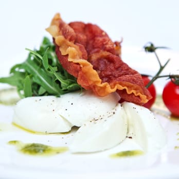 Kettner's - Hotels Near Me - London, XGL