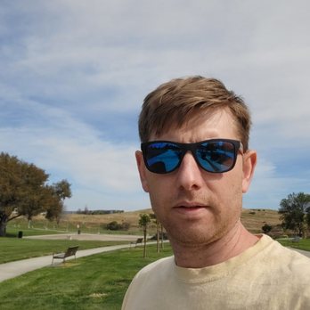 Vachuna Moving - Hi. My name is Dmitry! - Movers Near Me Vachuna Moving - Hi. My name is Dmitry! - Movers Near Me