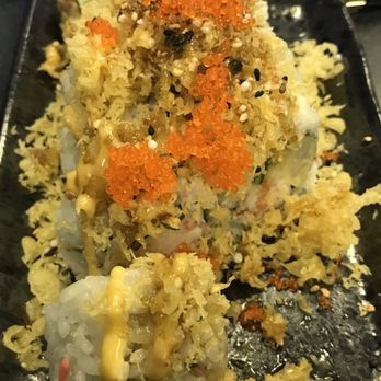 Sushi Island - Sushi chef added tobiko after I mentioned it was missing - Sushi Bars Near Me - San Jose, California