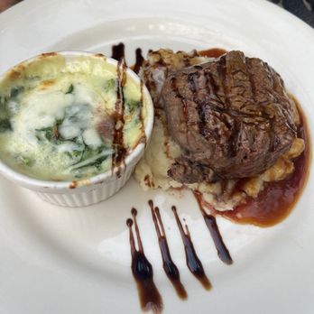 Spring House Restaurant, Kitchen & Bar - New American Near Me - Winston-Salem, North Carolina
