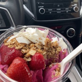 Juiced - dragonfruit smoothie bowl with strawberries, granola, and coconut flakes - Coffee & Tea Near Me - Hallowell, Maine
