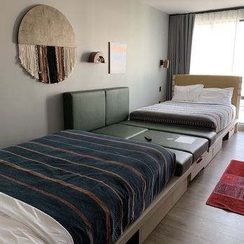 Moxy Asheville - Horrible decor and appointment of room - Hotels Near Me - Asheville, North Carolina Moxy Asheville - Horrible decor and appointment of room - Hotels Near Me - Asheville, North Carolina