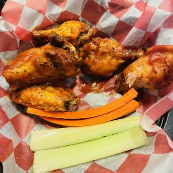 Bear Roots Tavern - BBQ wings - American Near Me - Escondido, California
