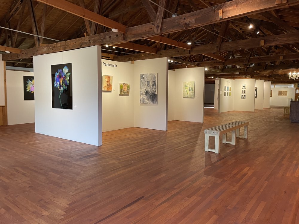 Social spots from Mars Landing Galleries