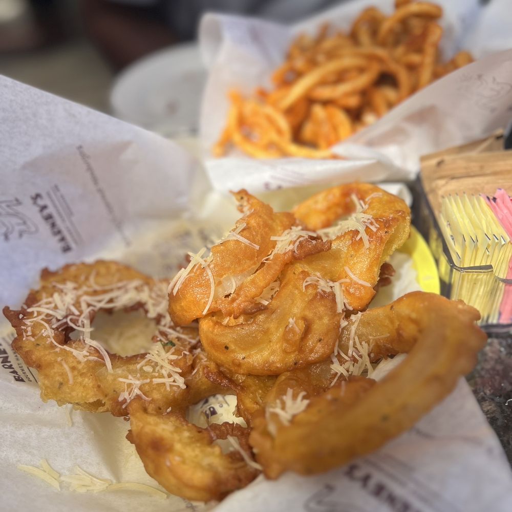 Barney's Gourmet Hamburgers - Onion rings - Burgers Near Me - Berkeley, California