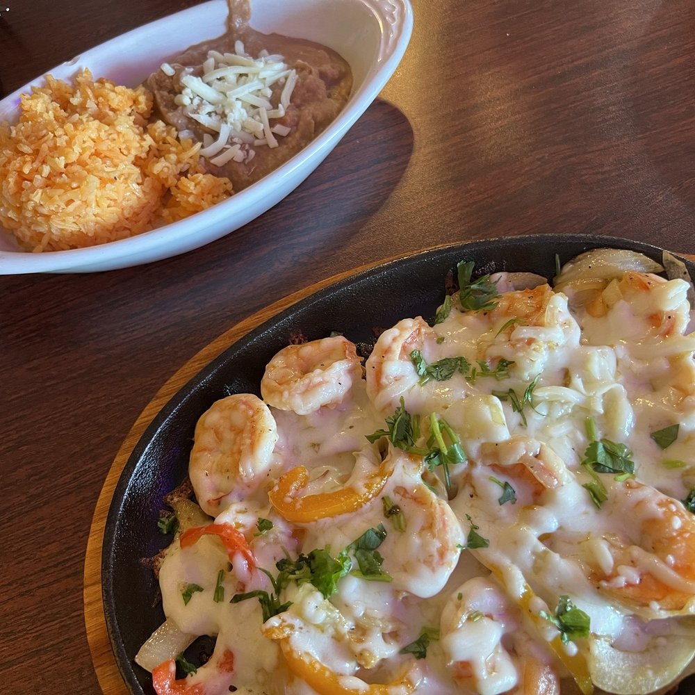 Mama Gordita's Kitchen - Shrimp fajitas - Mexican Near Me - Dallas, Oregon Mama Gordita's Kitchen - Shrimp fajitas - Mexican Near Me - Dallas, Oregon