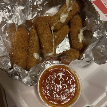 Chicago Pizza Kitchen - Mozzarella Sticks - Pizza Near Me - Albuquerque, New Mexico