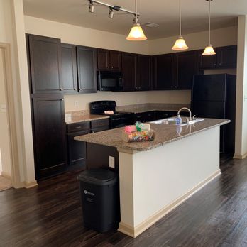 Reserve At Village Creek - Large 1413SqFt 3 bedroom - Apartments Near Me - Burleson, Texas Reserve At Village Creek - Large 1413SqFt 3 bedroom - Apartments Near Me - Burleson, Texas