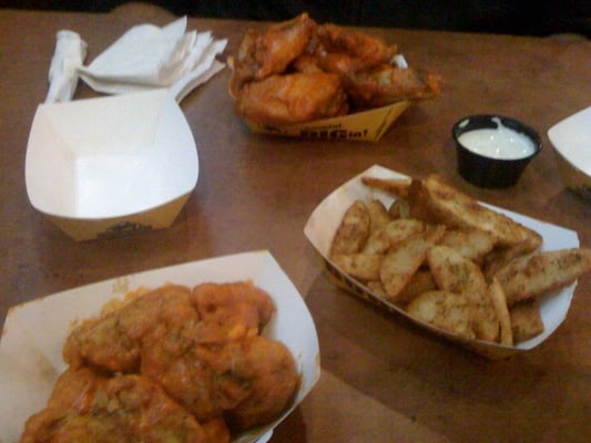 Buffalo Wild Wings by null