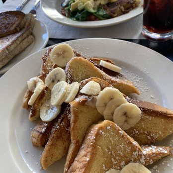 Alex's Restaurant - French toast w banana - Breakfast & Brunch Near Me - Poughkeepsie, New York