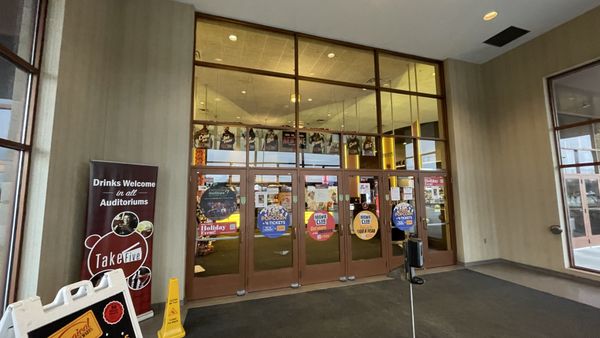 Marcus Oakdale Cinema by null