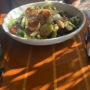 Blue Water Cafe - Mediterranean salad - Seafood Near Me - Haven Beach, New Jersey