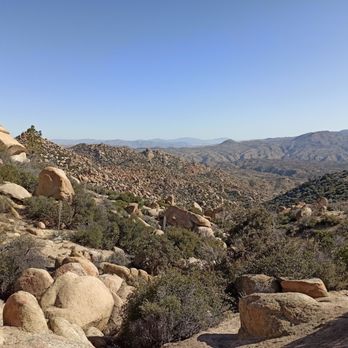 Arrowhead Pinnacles Trail - Hiking Near Me - Hesperia, California Arrowhead Pinnacles Trail - Hiking Near Me - Hesperia, California