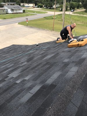 Yank's Roofing