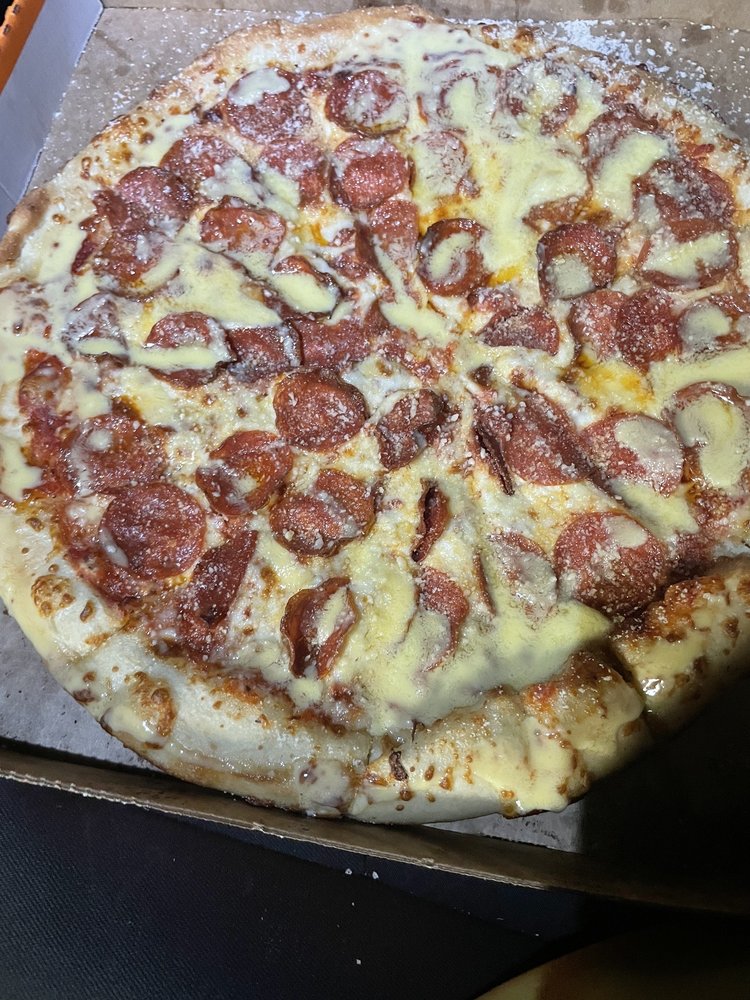 LITTLE CAESARS PIZZA Updated August 2024 10 Photos & 25 Reviews