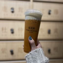 Capped Thai Brown Sugar Milk Tea