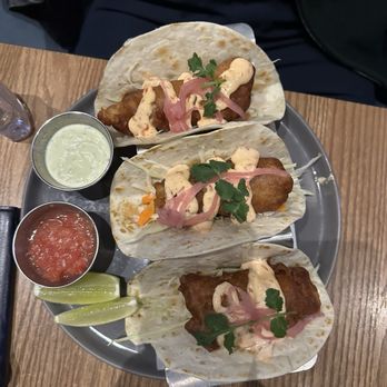 Great Lakes Brewpub - Fish tacos - Brewpubs Near Me - Toronto, Ontario