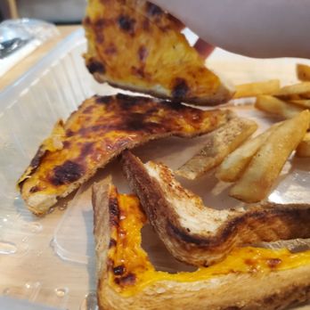 Chili's - This is the grilled cheese I ordered the cheese was burnt the bread didn't stick and they gave me the wrong side horibble experience - American Near Me - La Verne, California Chili's - This is the grilled cheese I ordered the cheese was burnt the bread didn't stick and they gave me the wrong side horibble experience - American Near Me - La Verne, California