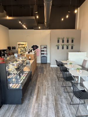 Rise Coffee & Bakery by null