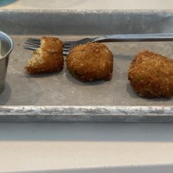 Drift Beach Bar and Restaurant
