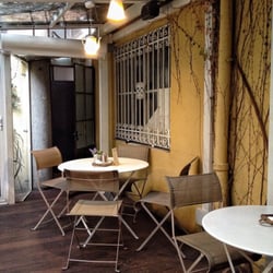 Dedans Bar - Veranda con vista su giardino