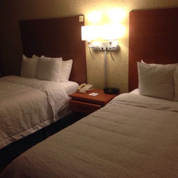 Hampton Inn Morehead City - Double room - Hotels Near Me - Morehead City, North Carolina