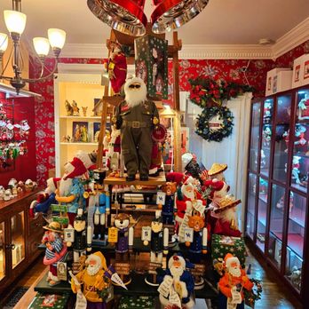 Perky Pelican Christmas Shoppe - Gift Shops Near Me - Saint Augustine, Florida
