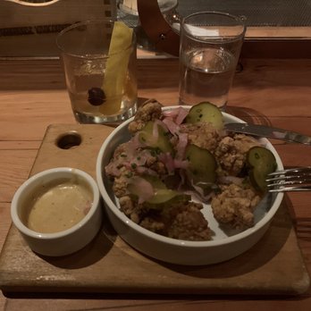 Pourhouse Restaurant - Fried Chicken - Cocktail Bars Near Me - Vancouver, British Columbia